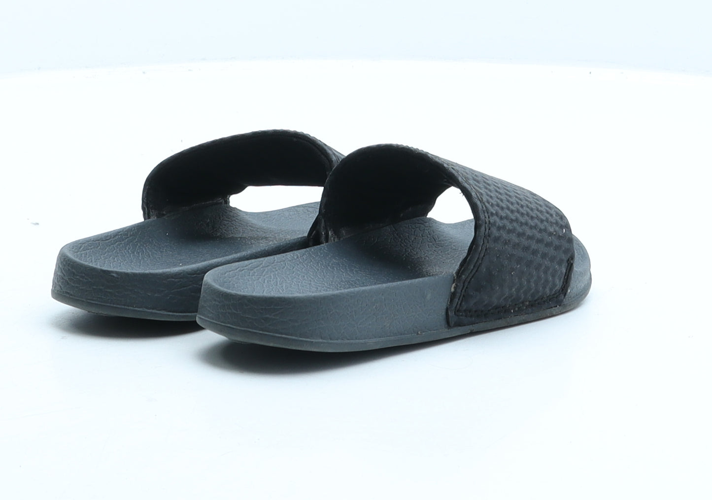 Preworn Boys Black Rubber Slip On Sandal UK 10