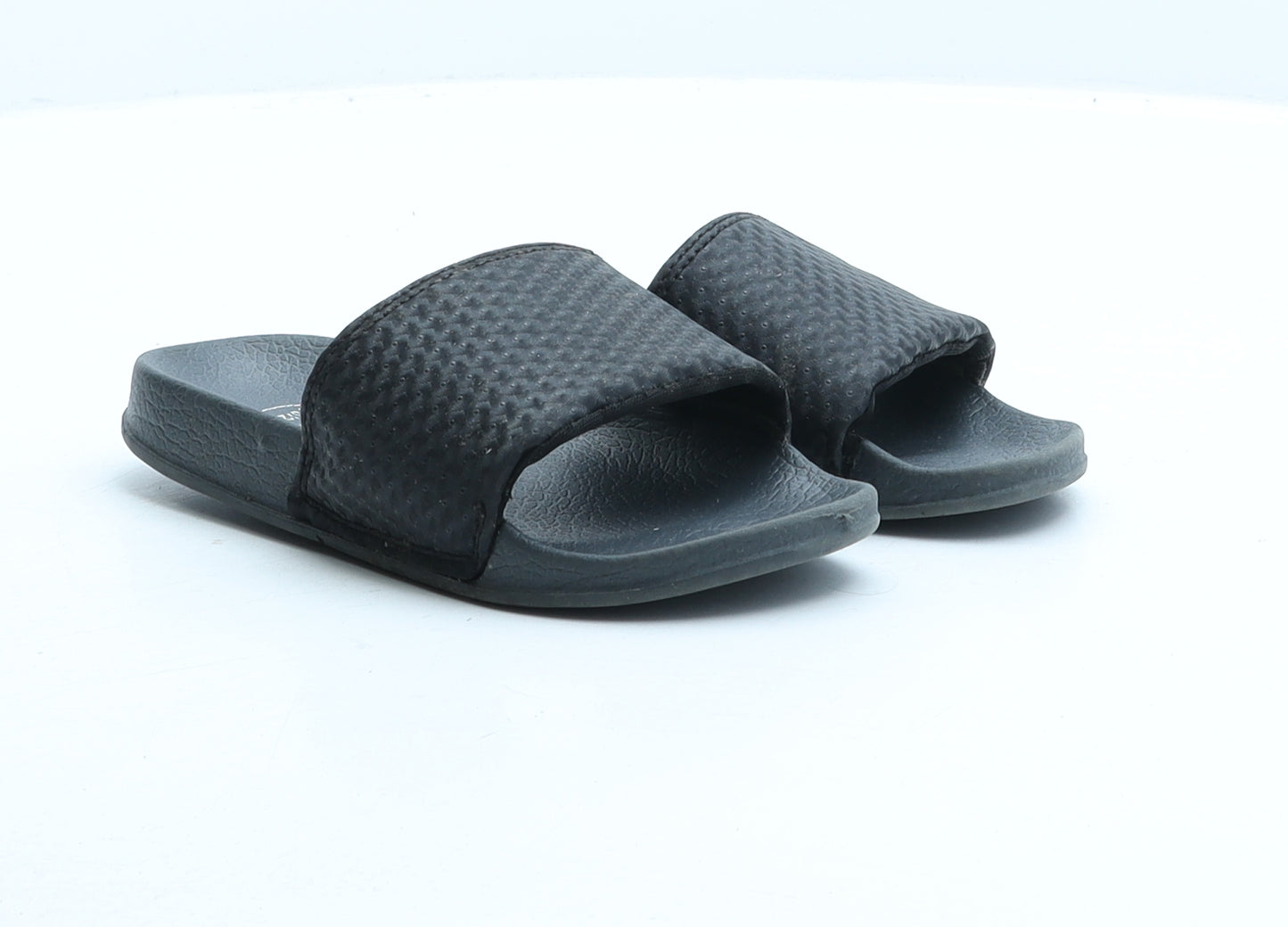 Preworn Boys Black Rubber Slip On Sandal UK 10