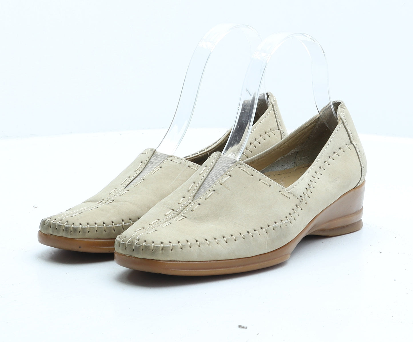 Pavers Womens Beige Synthetic Slip On Flat UK 5 38