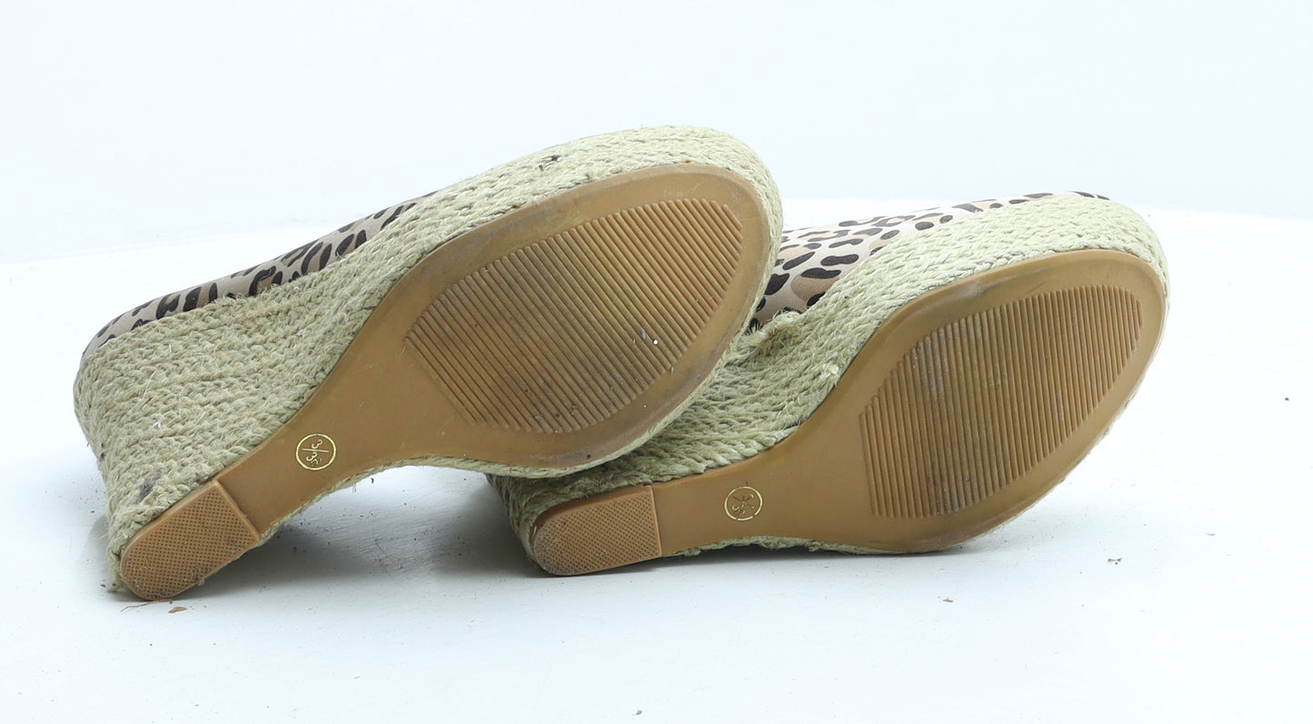 Atmosphere Womens Beige Animal Print Fabric Court Heel UK 3 36 - Leopard print