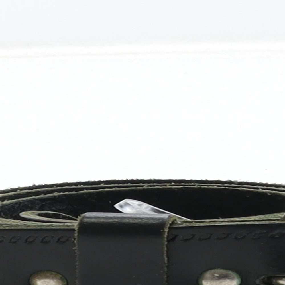 Preworn Mens Black Solid Leather Dress Belt Belt Size M