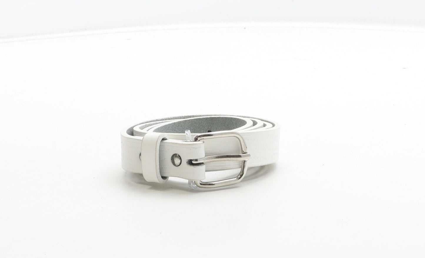 Preworn Womens White Geometric Leather Dress Belt Belt Size L