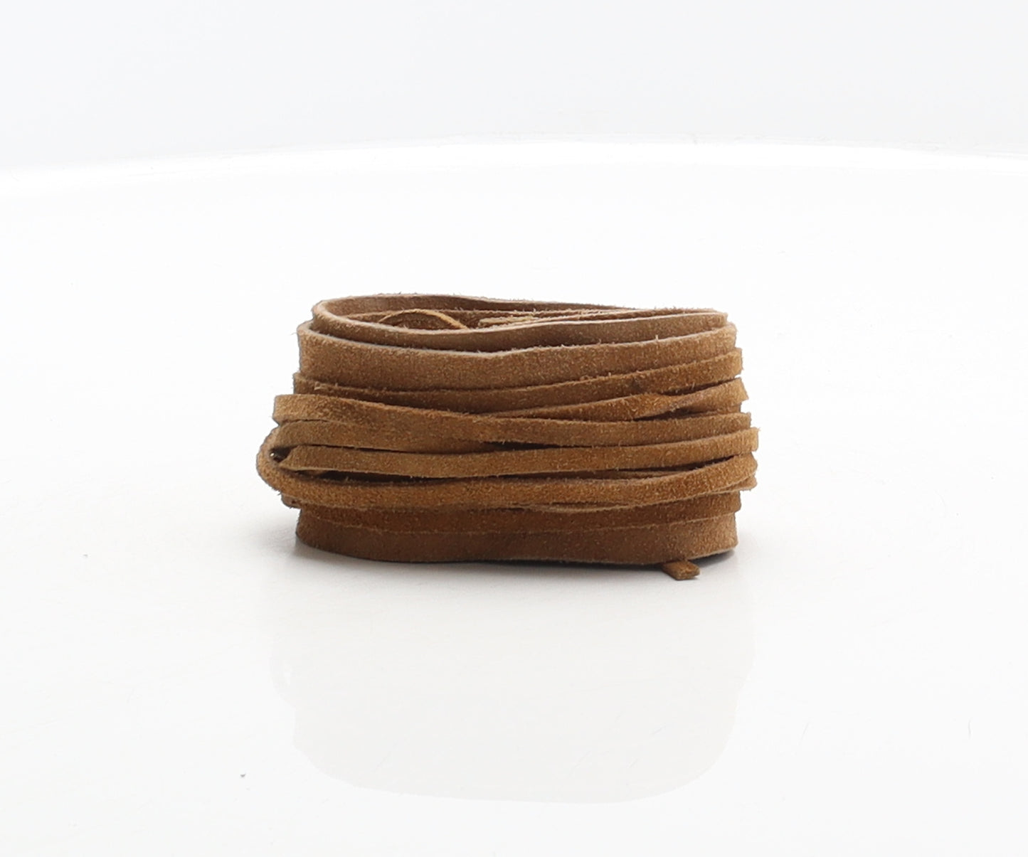 Preworn Womens Brown Solid Leather Waist Belt Belt One Size