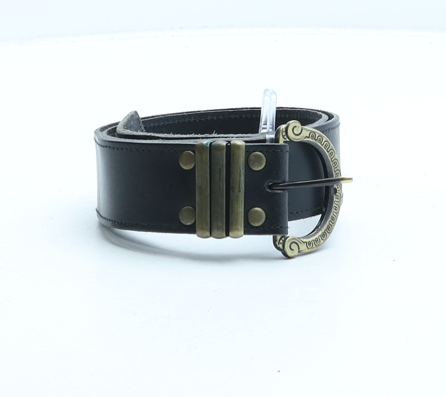 Preworn Womens Black Solid Leather Basic Belt Belt One Size