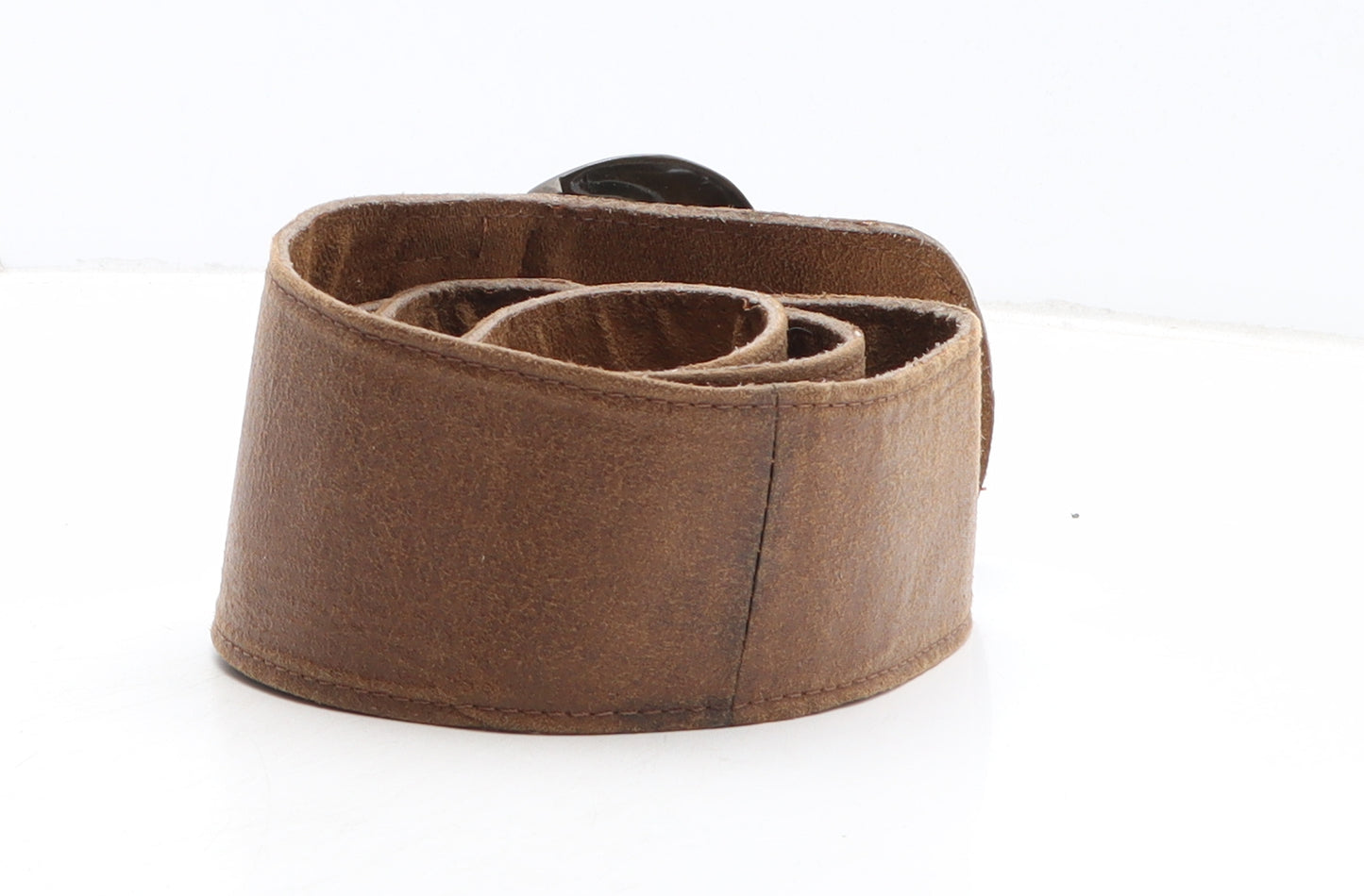 Preworn Womens Brown Solid Leather Waist Belt Belt One Size