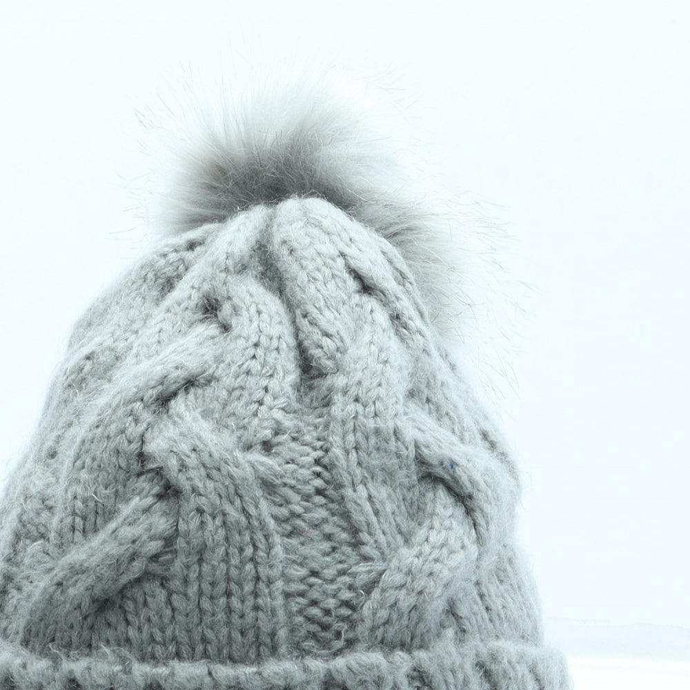 New Look Womens Grey Acrylic Bobble Hat One Size - Pom Pom