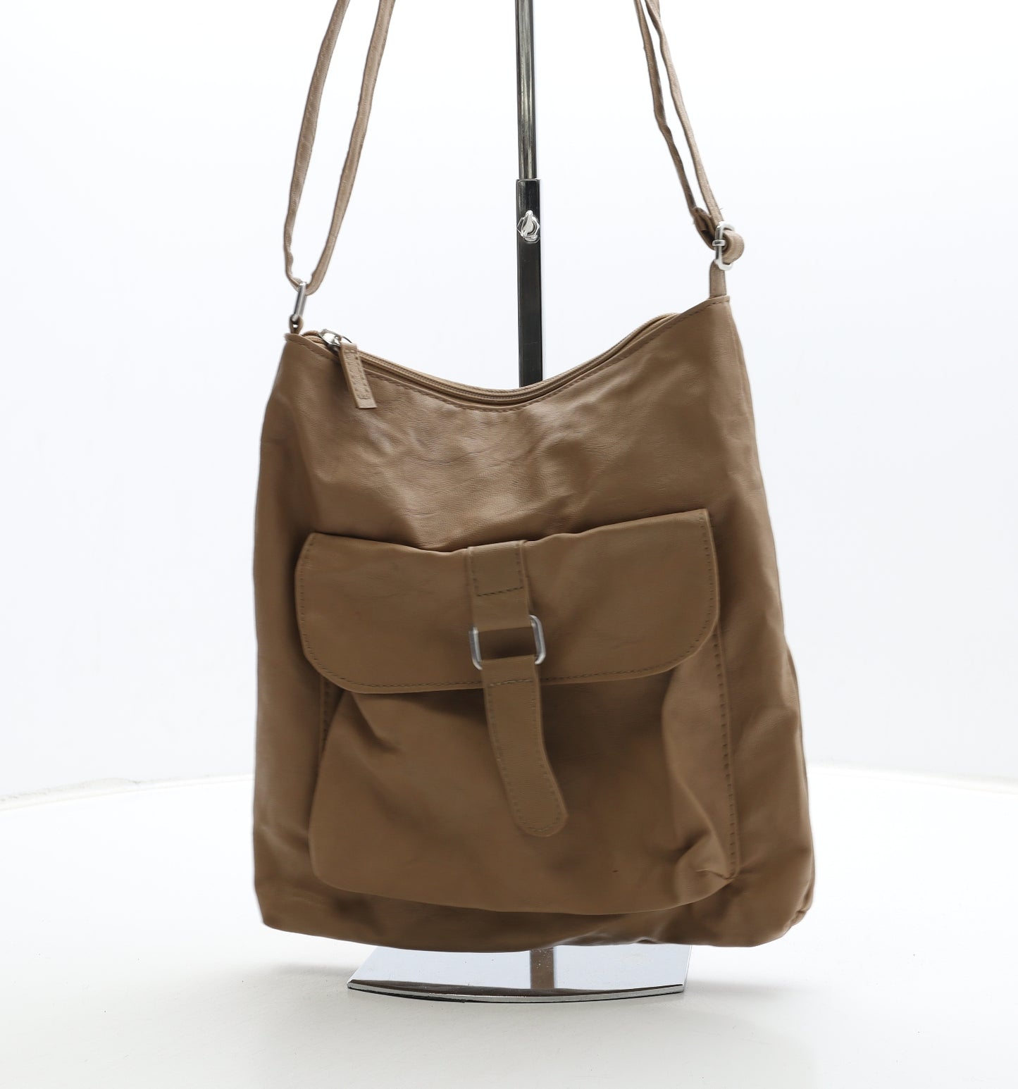 Preworn Womens Brown Polyurethane Crossbody Size Medium