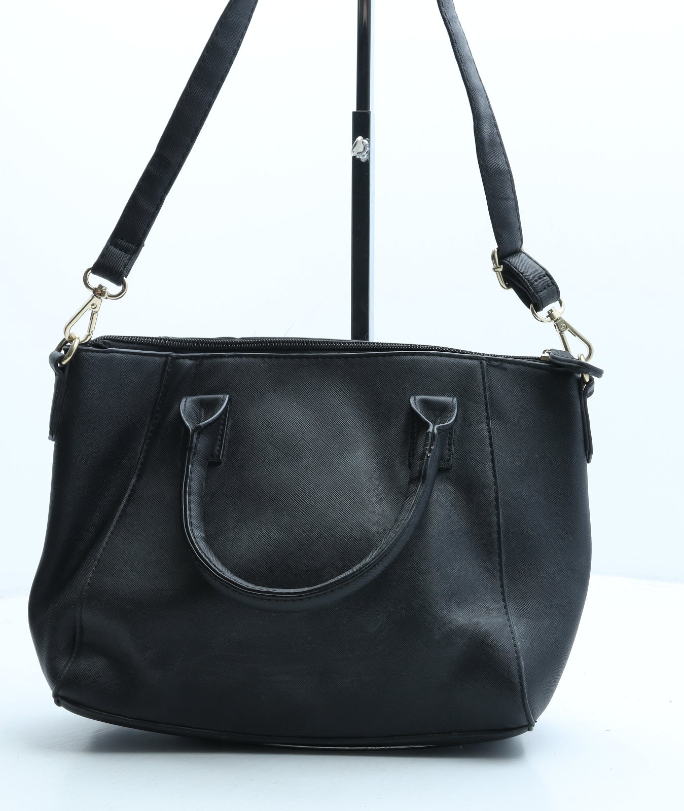 New Look Womens Black Polyurethane Crossbody Size Medium