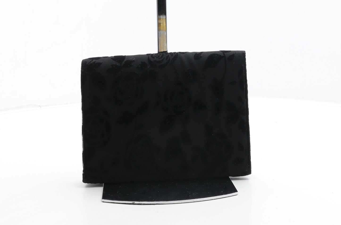 Preworn Womens Black Floral Polyester Clutch Size Small
