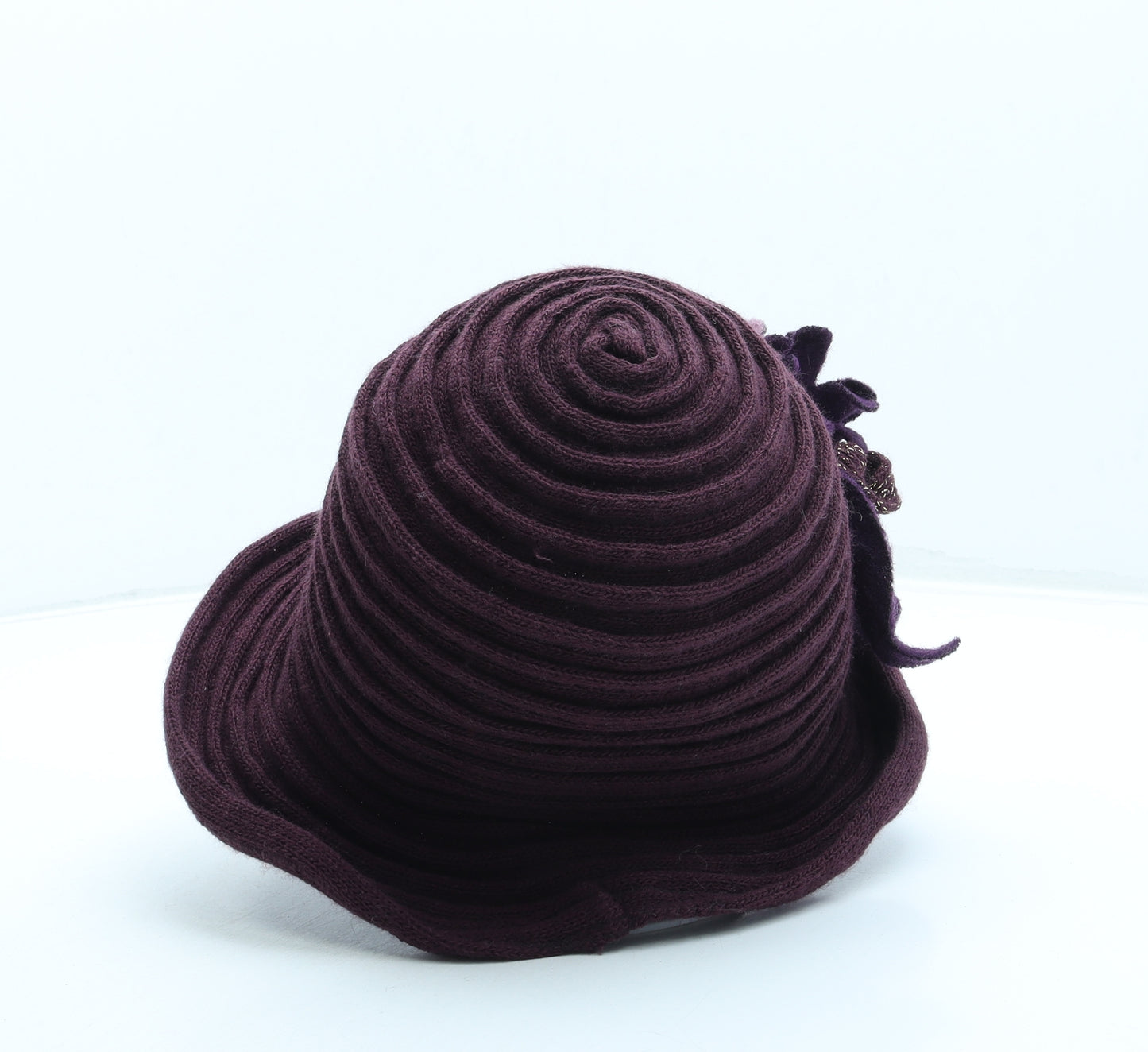 Complit Womens Purple Acrylic Cloche One Size - Flowers