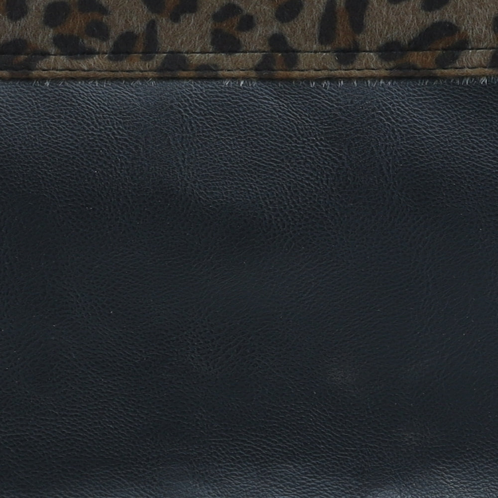 Lipsy Womens Black Animal Print Polyurethane Clutch Size Medium - Leopard print