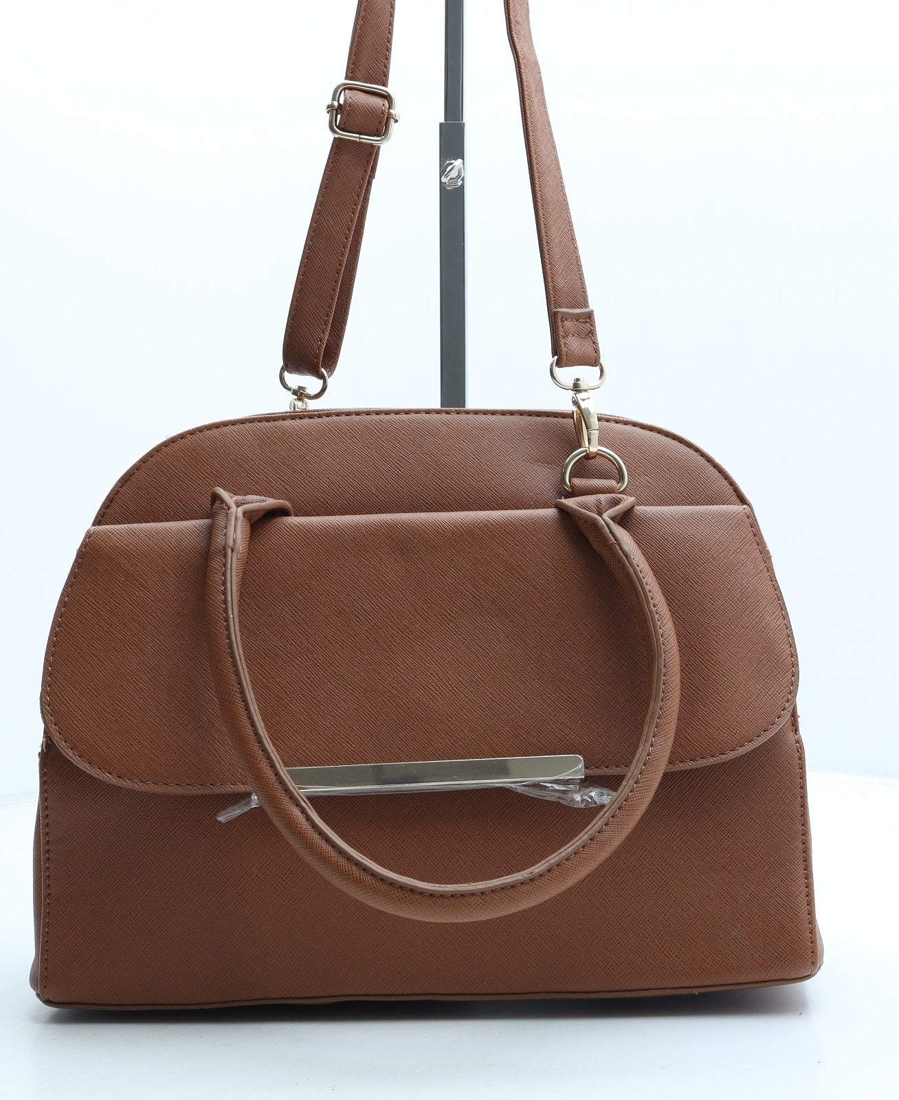 Preworn Womens Brown Polyurethane Shoulder Bag Size Medium