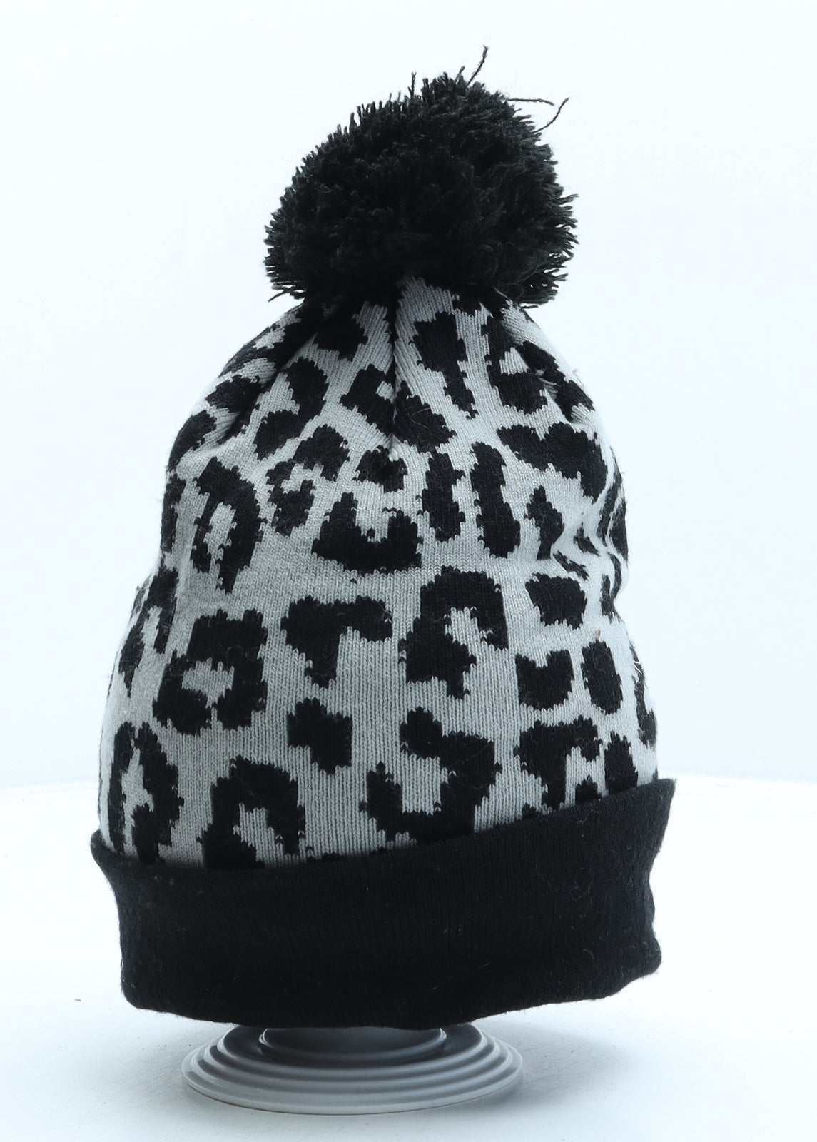 New Era Womens Grey Animal Print Acrylic Bobble Hat One Size - Atalanta Braves
