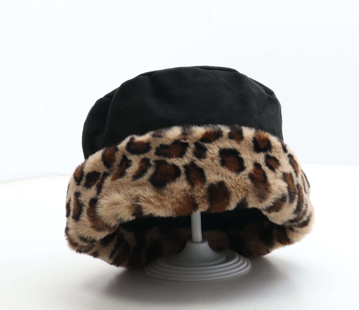 Preworn Womens Black Animal Print Polyester Beanie One Size - Leopard Print
