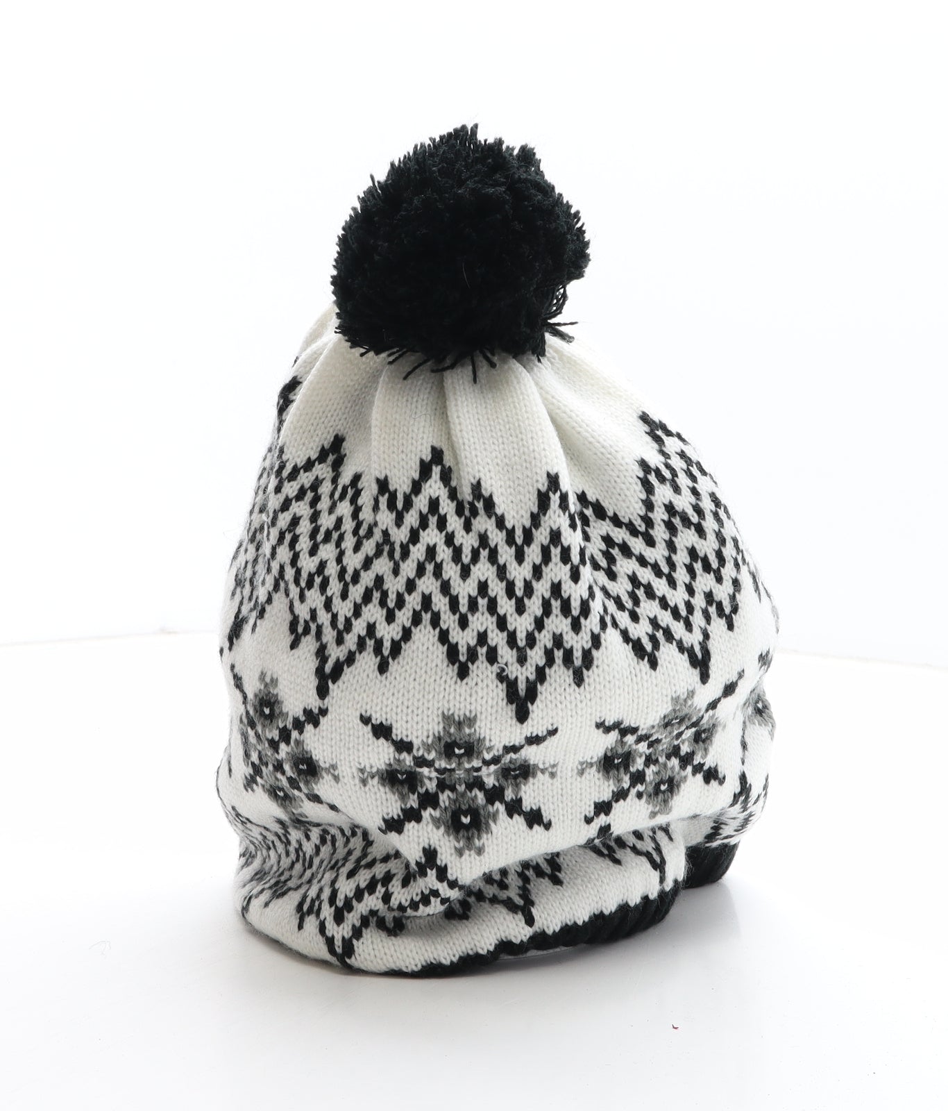 Newcastle United Womens White Geometric Acrylic Bobble Hat One Size