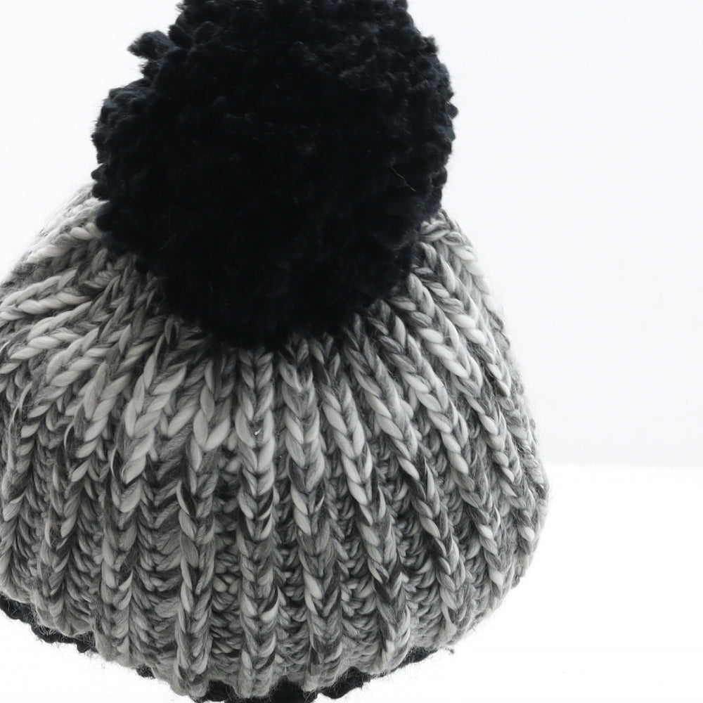 Preworn Boys Grey Colourblock Acrylic Bobble Hat Size S