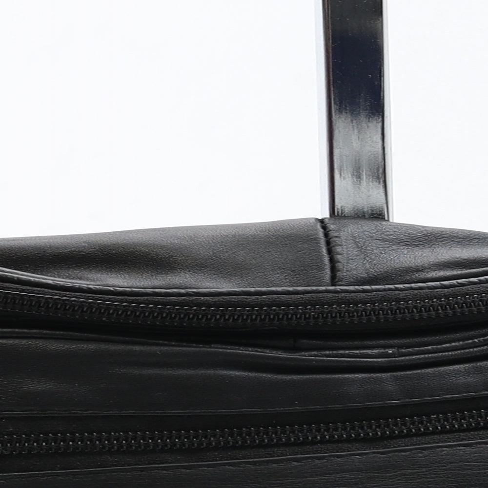 Preworn Womens Black Bottega Veneta Intrecciato Leather Belt Bag & Waist Pack Size Small