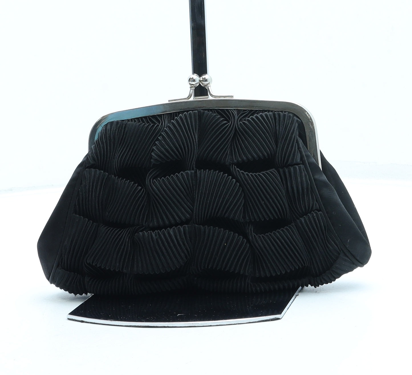 Preworn Womens Black Polyester Clutch Size Small