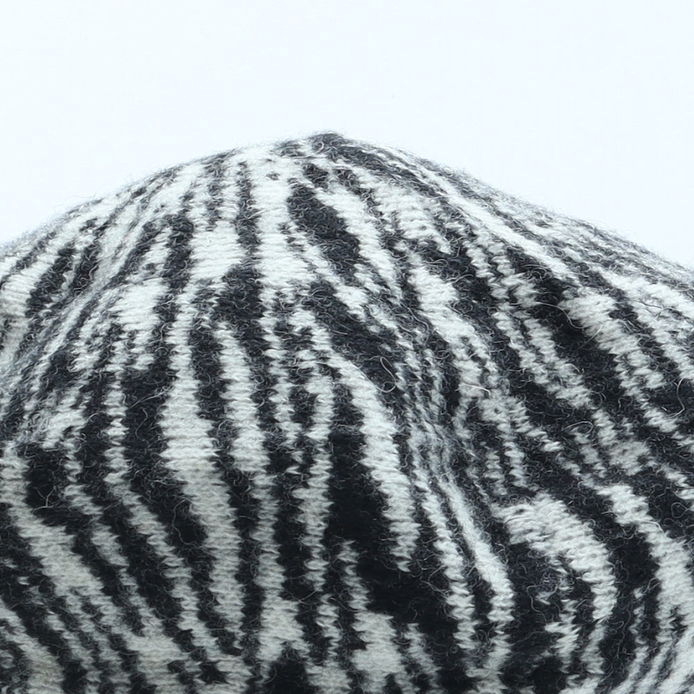 Preworn Womens Black Animal Print Acrylic Beret One Size - Zebra Print