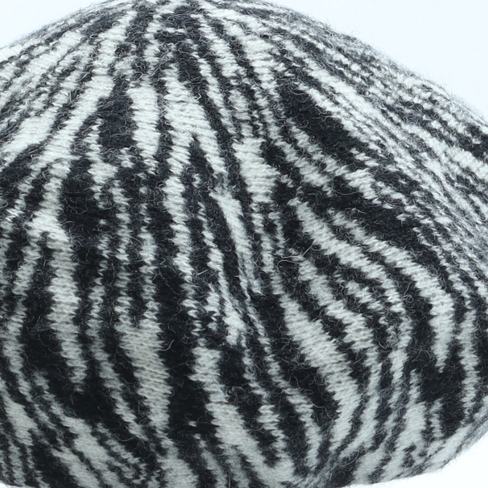 Preworn Womens Black Animal Print Acrylic Beret One Size - Zebra Print