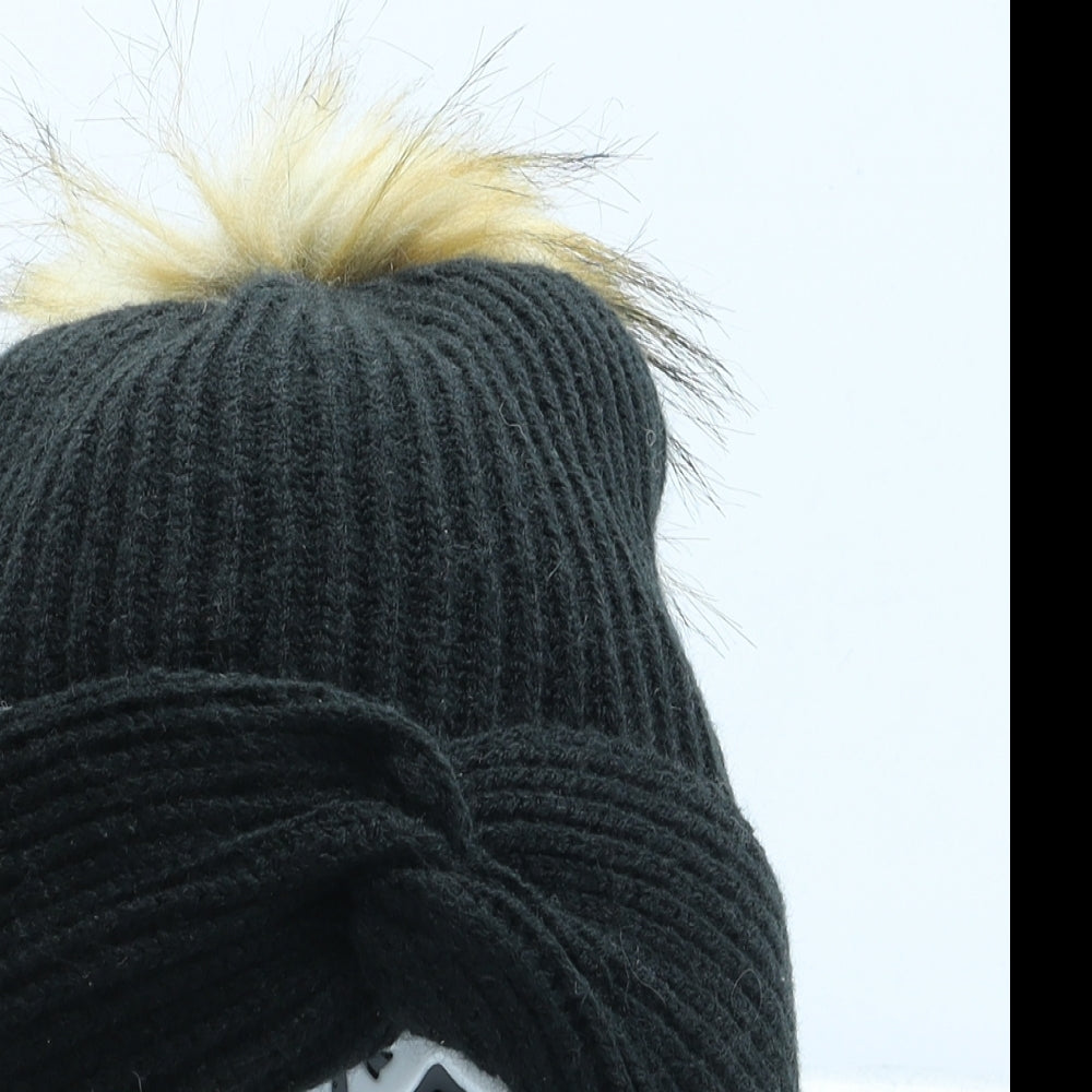 River Island Womens Black Acrylic Bobble Hat One Size