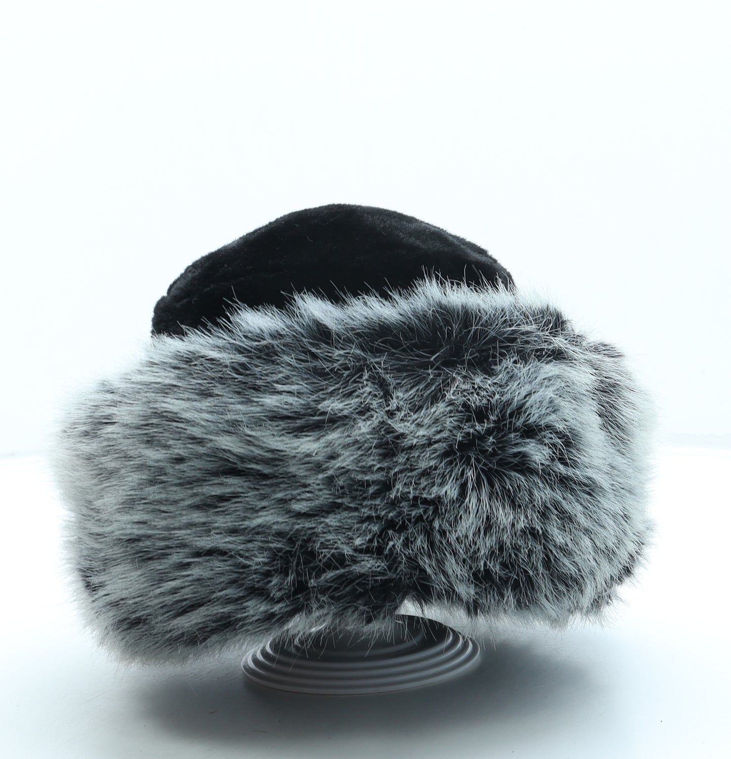 Kany Hat Womens Black Acrylic Cloche One Size