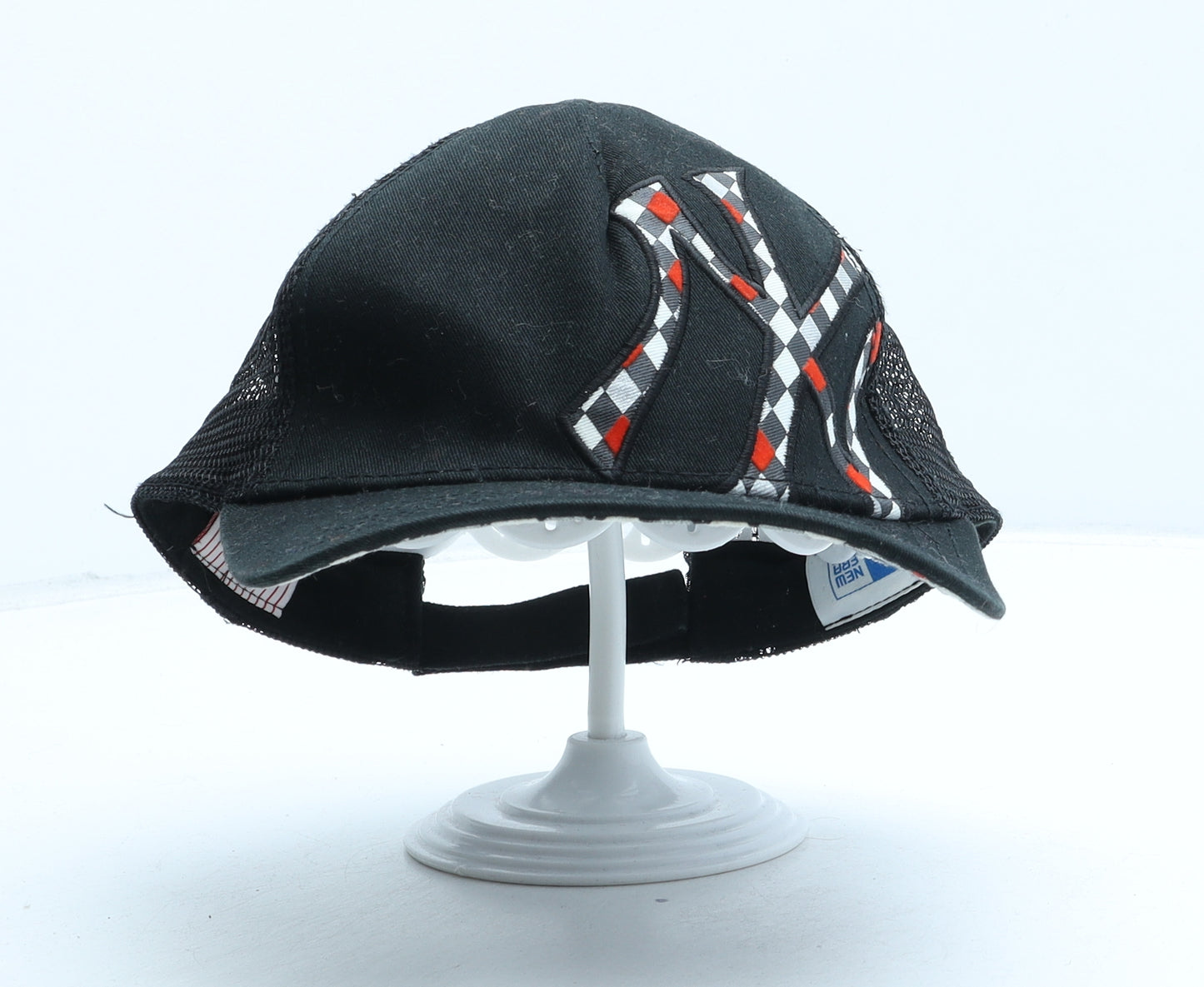New Era Mens Black Check Cotton Trucker Hat Size 56 - New York Yankees