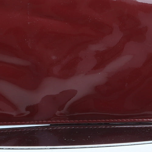 Preworn Womens Red Newsprint Polyurethane Clutch Size Small