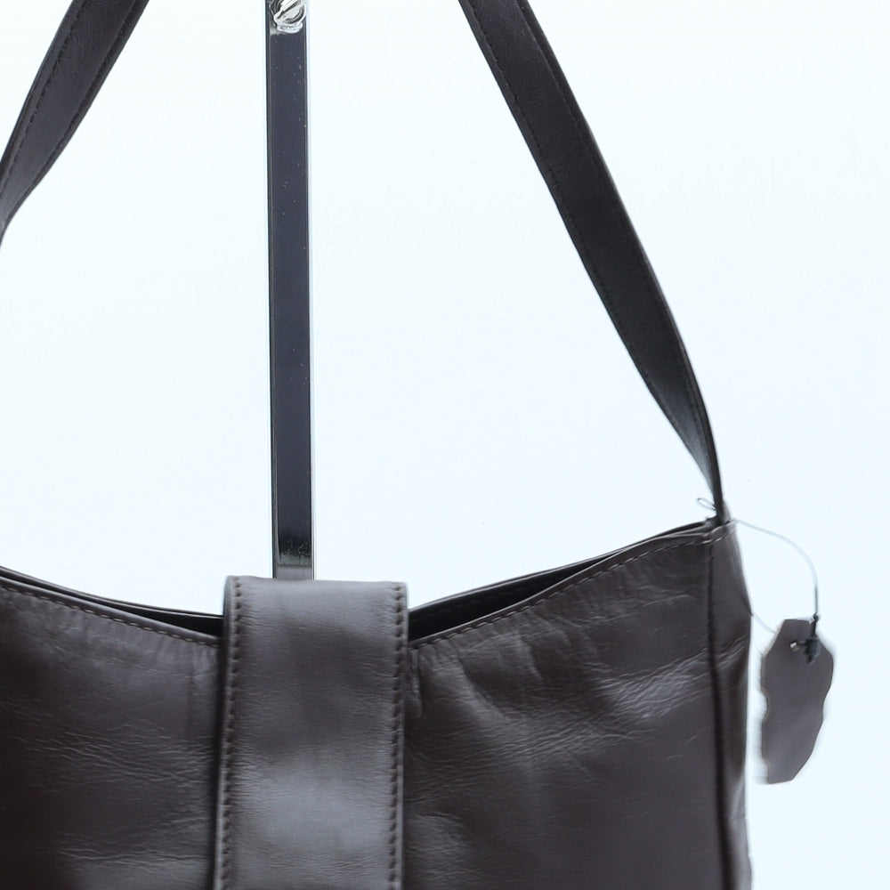 Preworn Womens Brown Leather Top Handle Bag Size Small