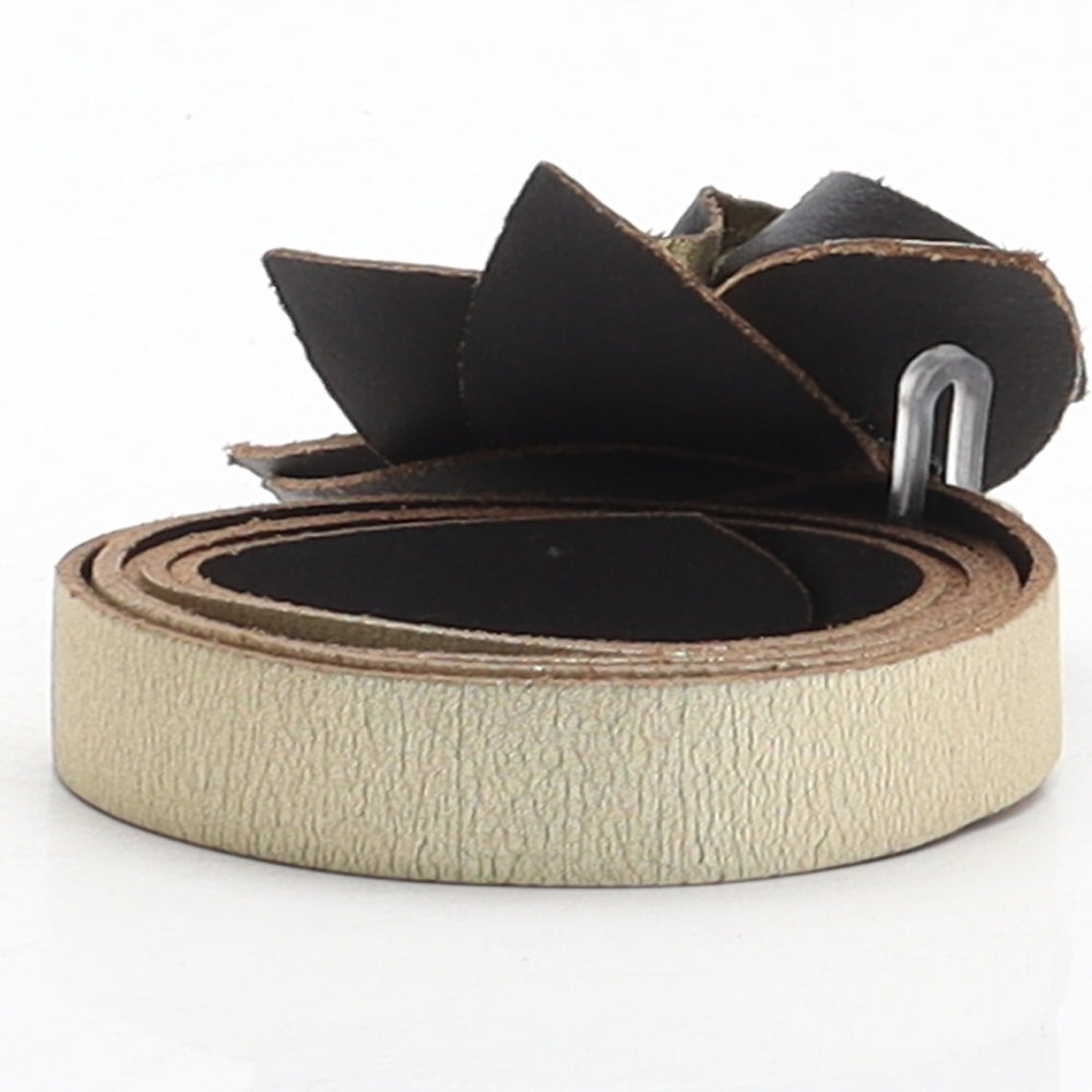 Preworn Womens Gold Solid Leather Fashion Belt Belt Size XL - Flower detail
