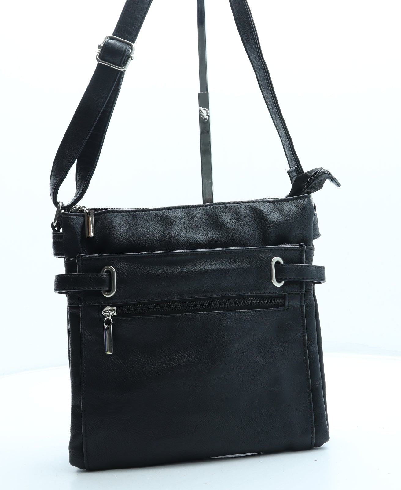 Preworn Womens Black Leather Crossbody Size Small