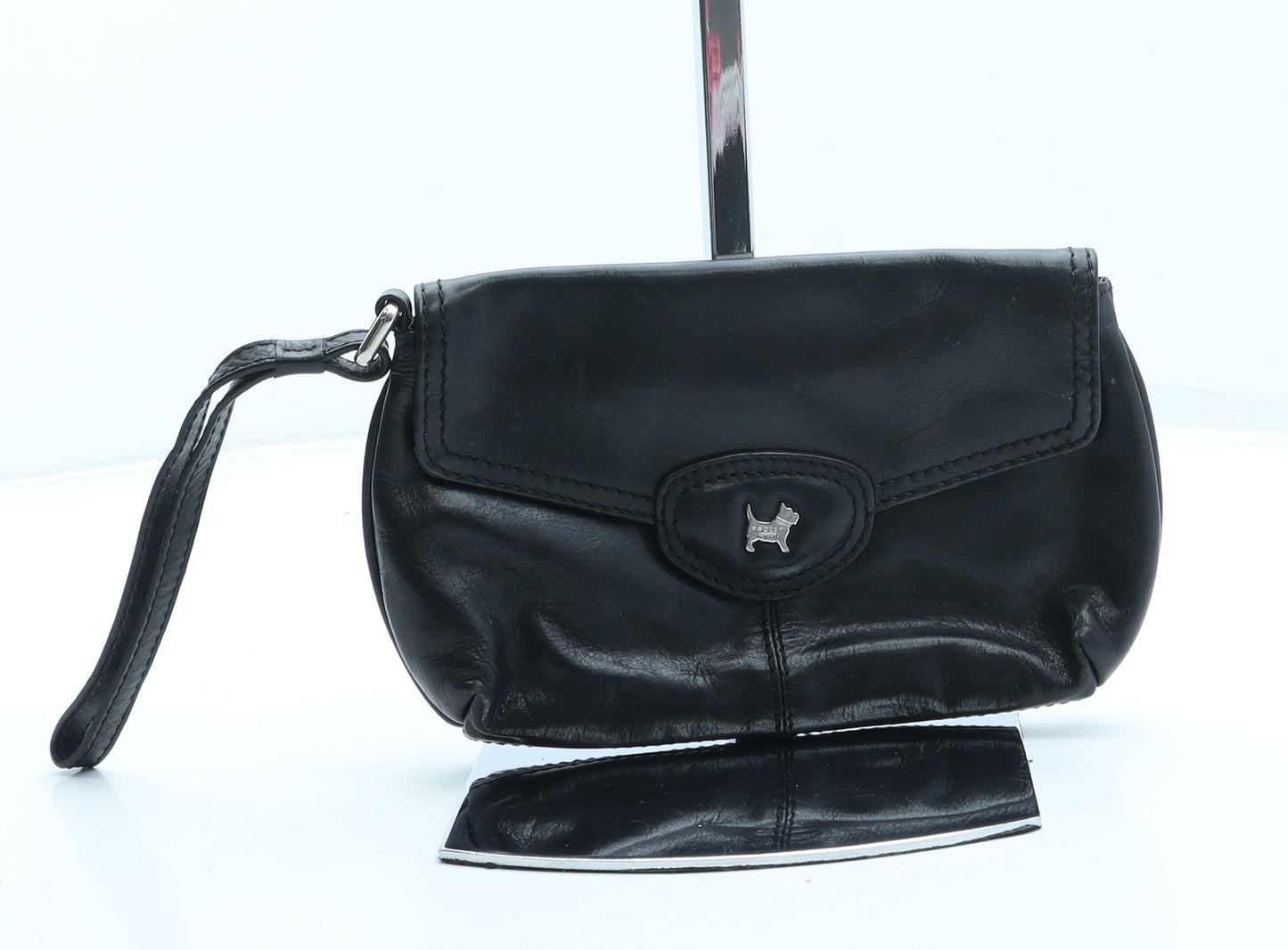 Radley Womens Black Leather Clutch Size Small