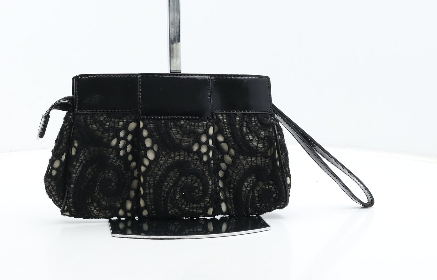 Karen Millen Womens Black Geometric Wool Clutch Size Small