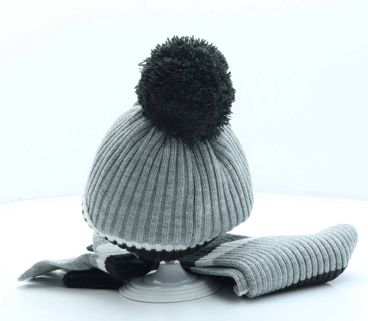 George Girls Grey Striped Acrylic Bobble Hat One Size - Pudsey Bear / Unisex