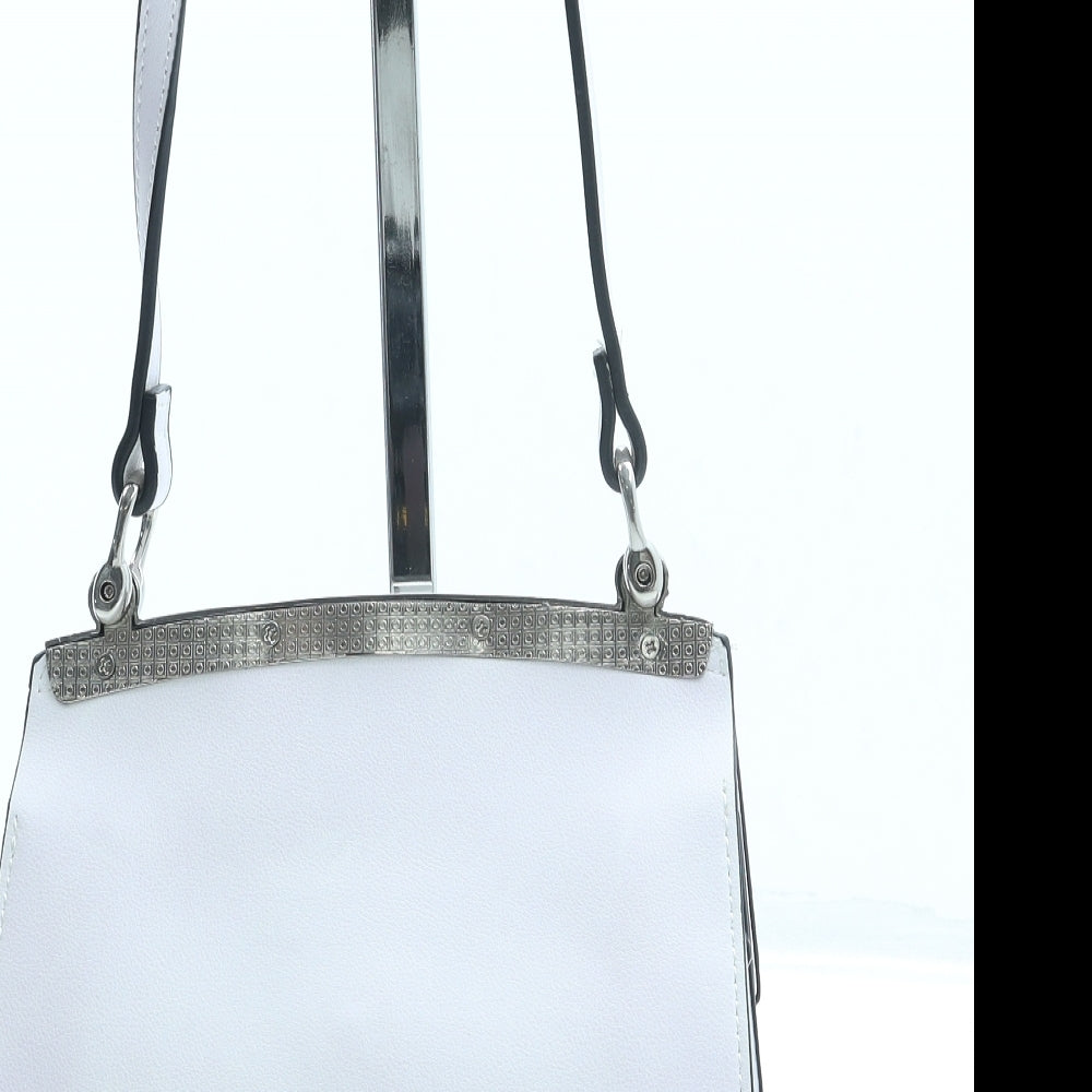 New Look Womens Lilac Polyurethane Crossbody Size Micro