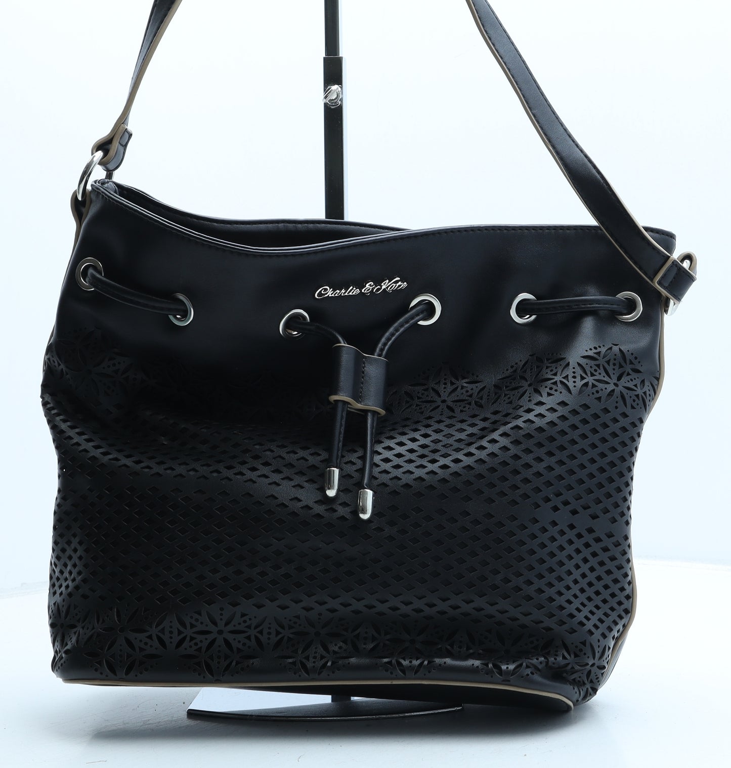 Charlie & Kate Womens Black Polyurethane Bucket & Drawstring Bag Size Medium