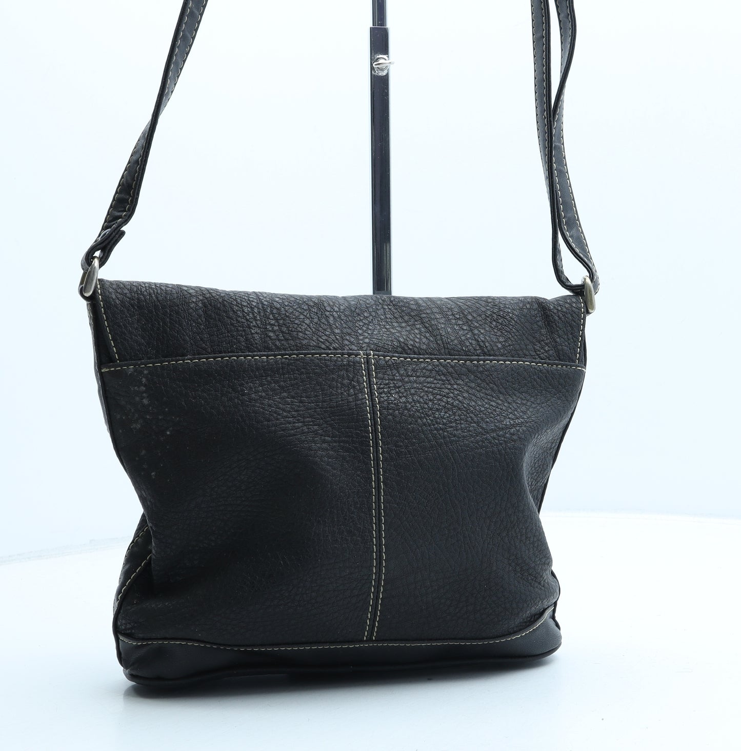 Shilton International Womens Black Polyurethane Crossbody Size Small