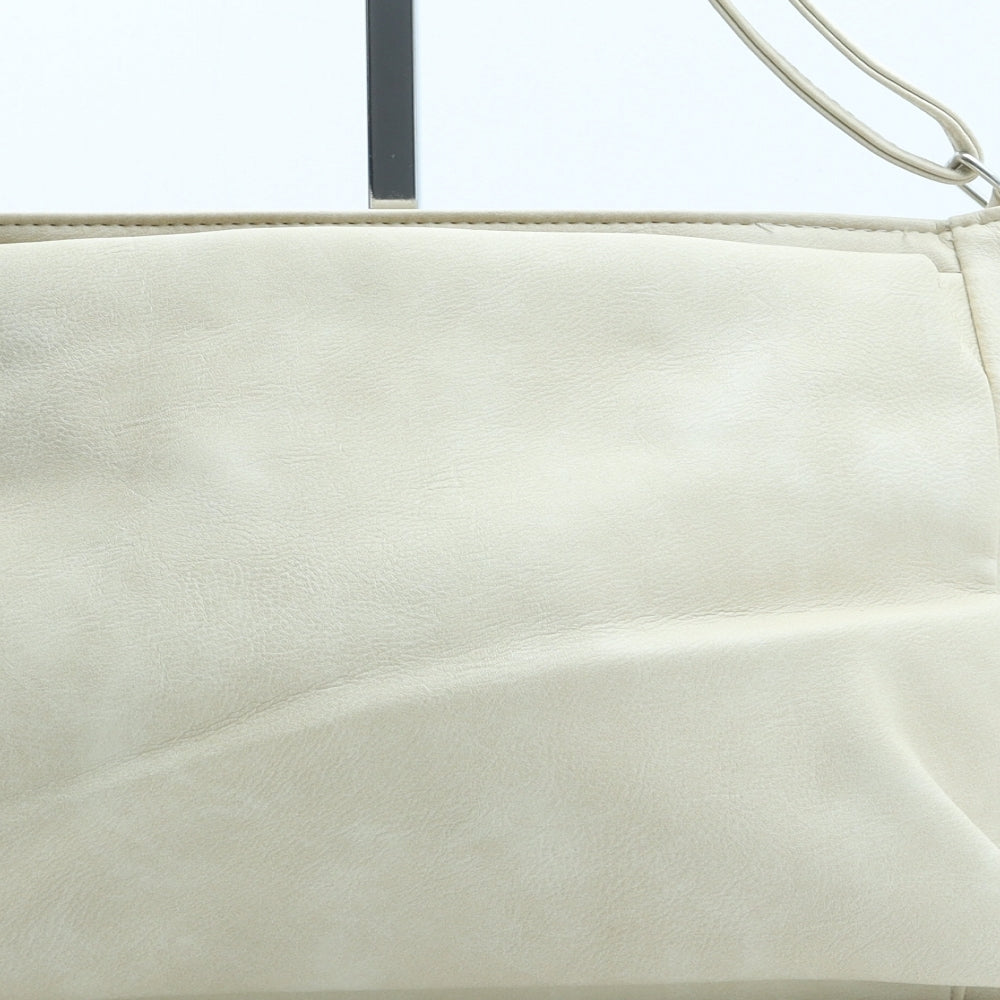 Preworn Womens Beige Polyurethane Crossbody Size Medium