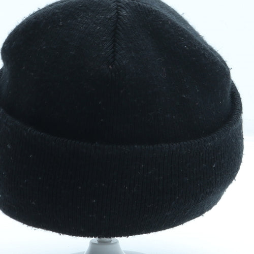 Newcastle United Mens Black Acrylic Beanie One Size