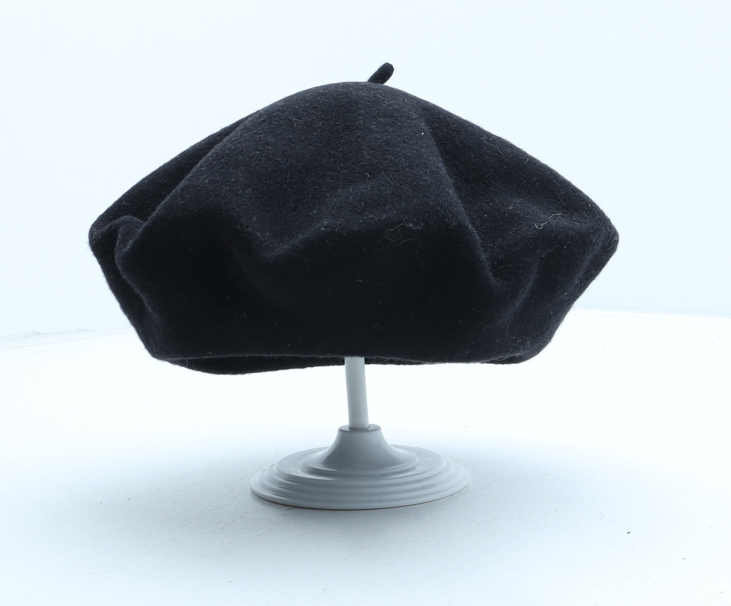 Preworn Womens Black Acrylic Beret One Size