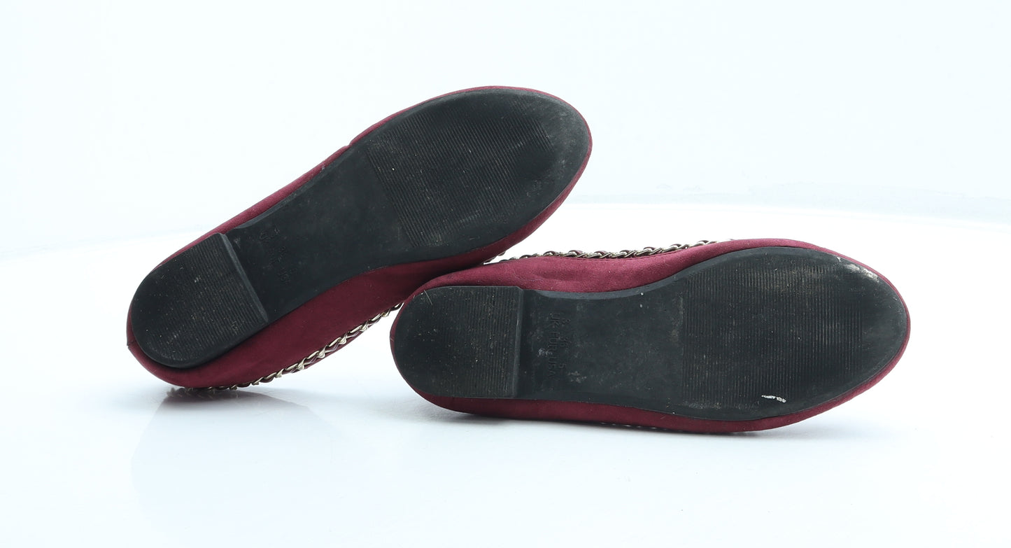 Atmosphere Womens Red Synthetic Ballet Flat UK 3 36 - Chain Detail