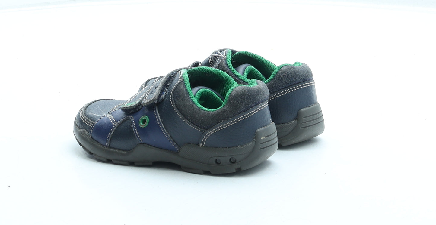 Clarks Boys Blue Synthetic Flat Trainer UK 4.5