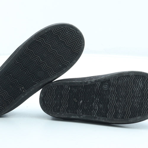 Preworn Boys Black Polyester Trainer UK 9