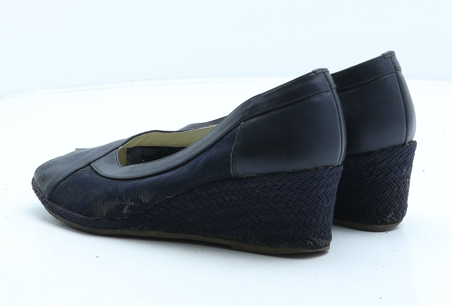 Esino Womens Blue Floral Synthetic Court Heel UK 3 36