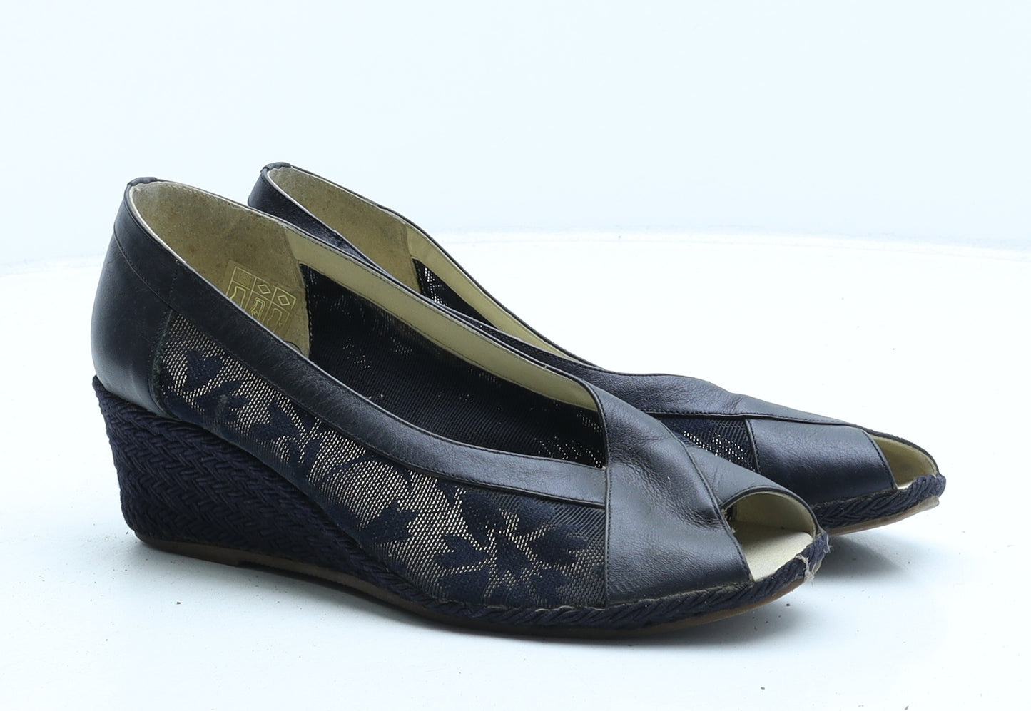 Esino Womens Blue Floral Synthetic Court Heel UK 3 36