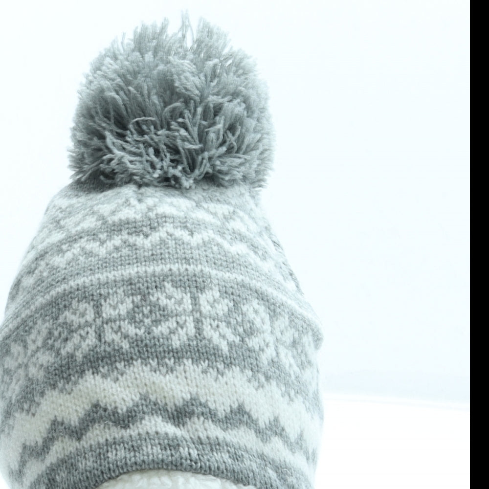 Primark Girls Grey Fair Isle Acrylic Bobble Hat Size S - Pom Pom