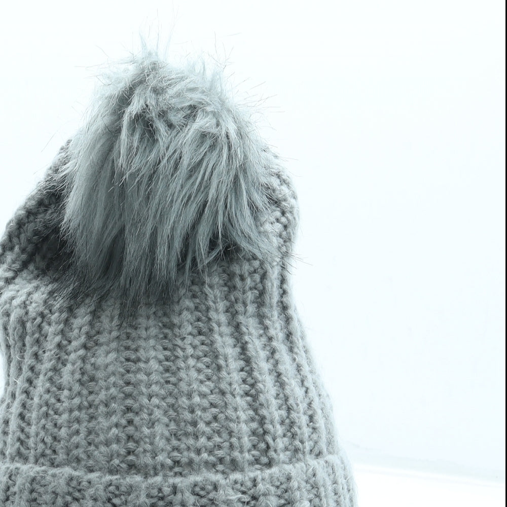 New Look Womens Grey Acrylic Bobble Hat One Size