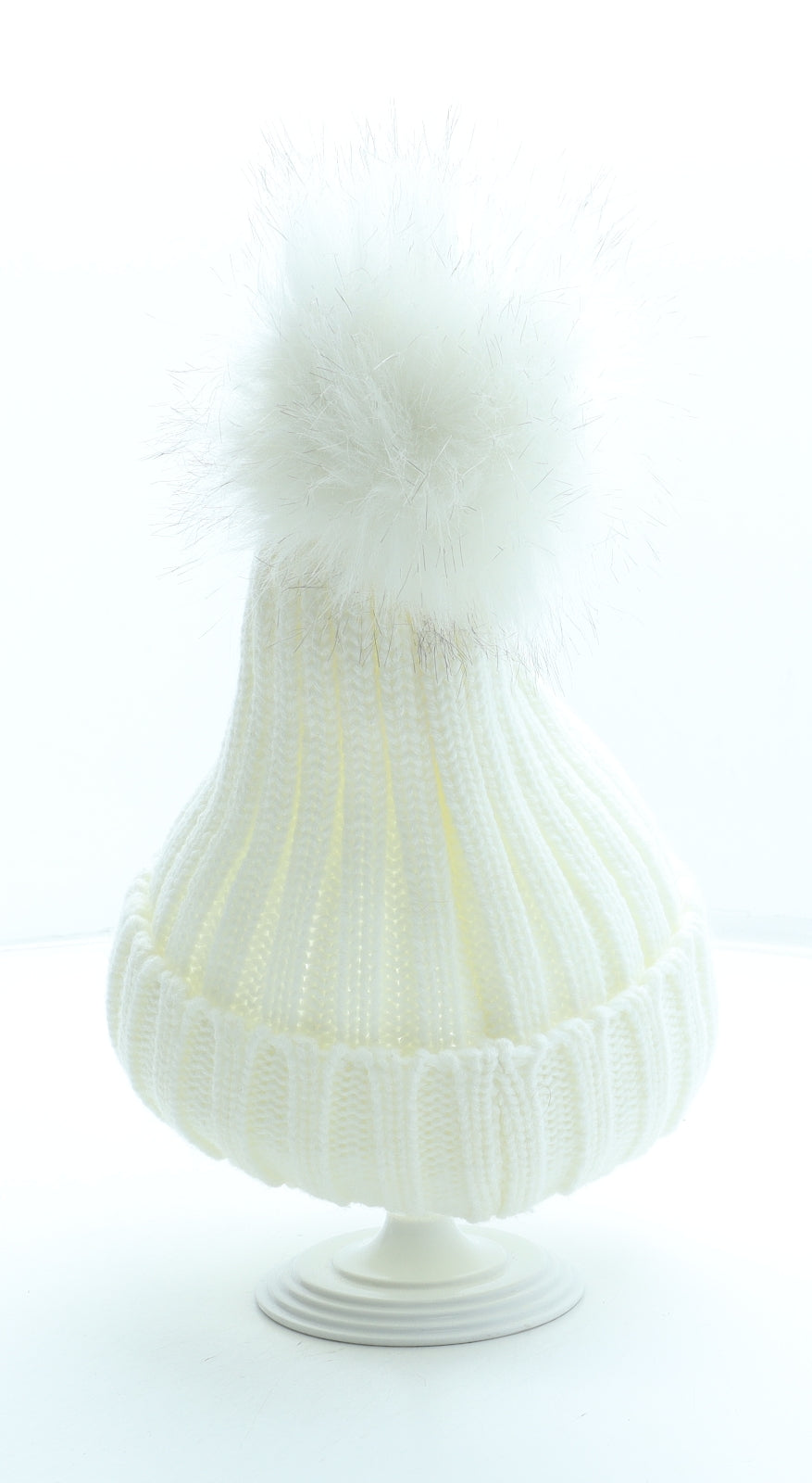 Preworn Womens White Acrylic Bobble Hat One Size - Faux fur