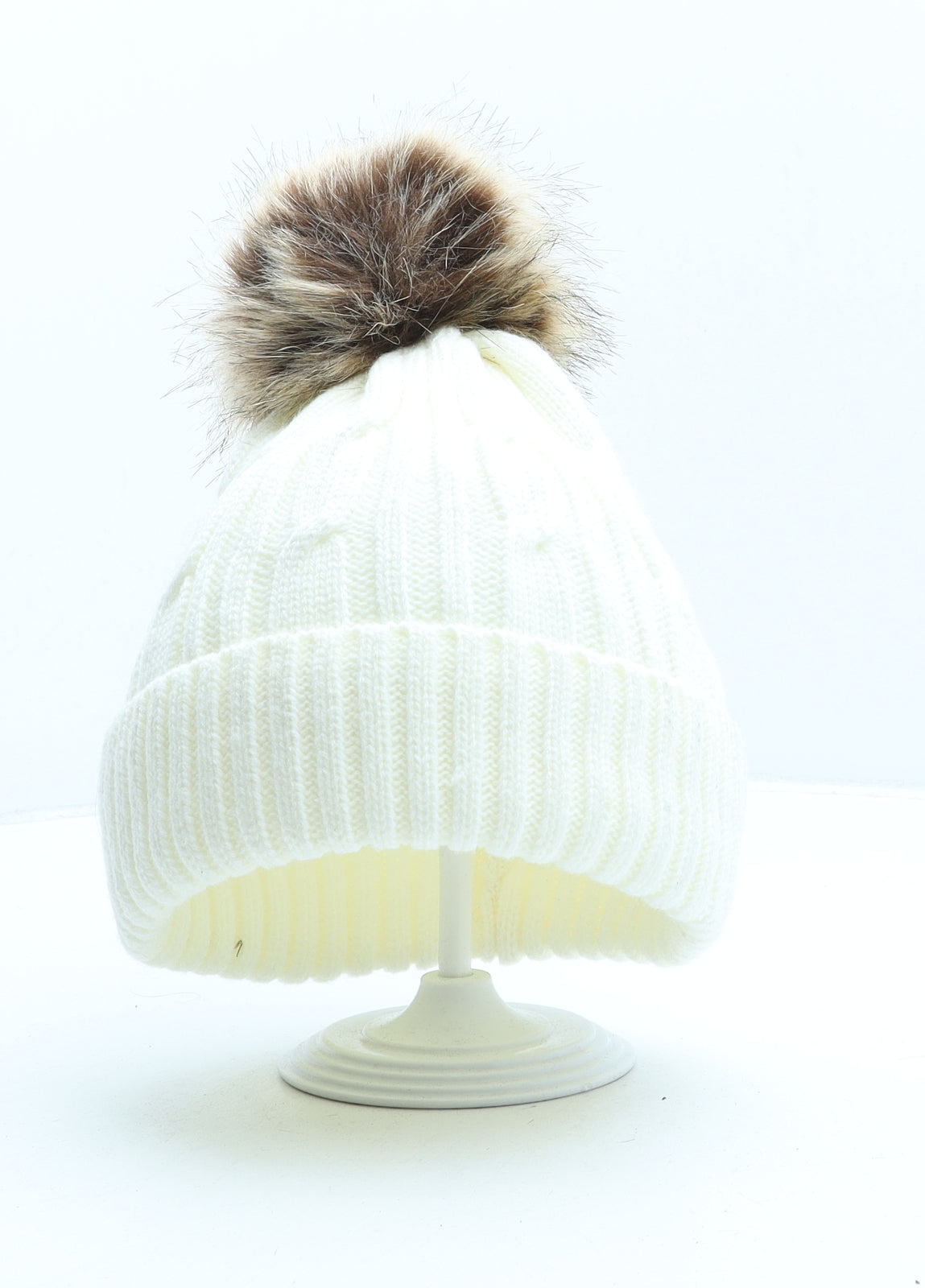 Winter Collection Womens Ivory Polyester Bobble Hat One Size