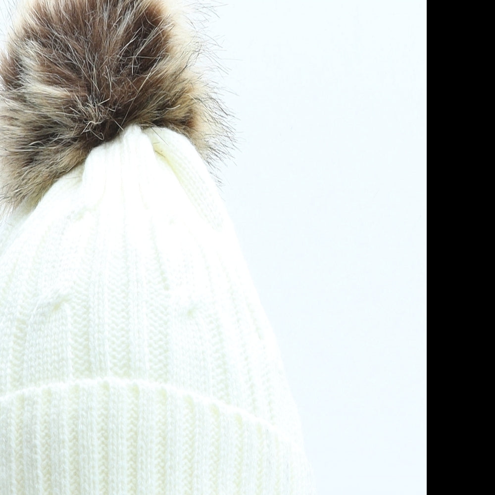 Winter Collection Womens Ivory Polyester Bobble Hat One Size